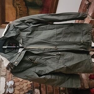 Yoki Olive Green Hooded Parka Faux Fur Lined Utility Jacket Women’s